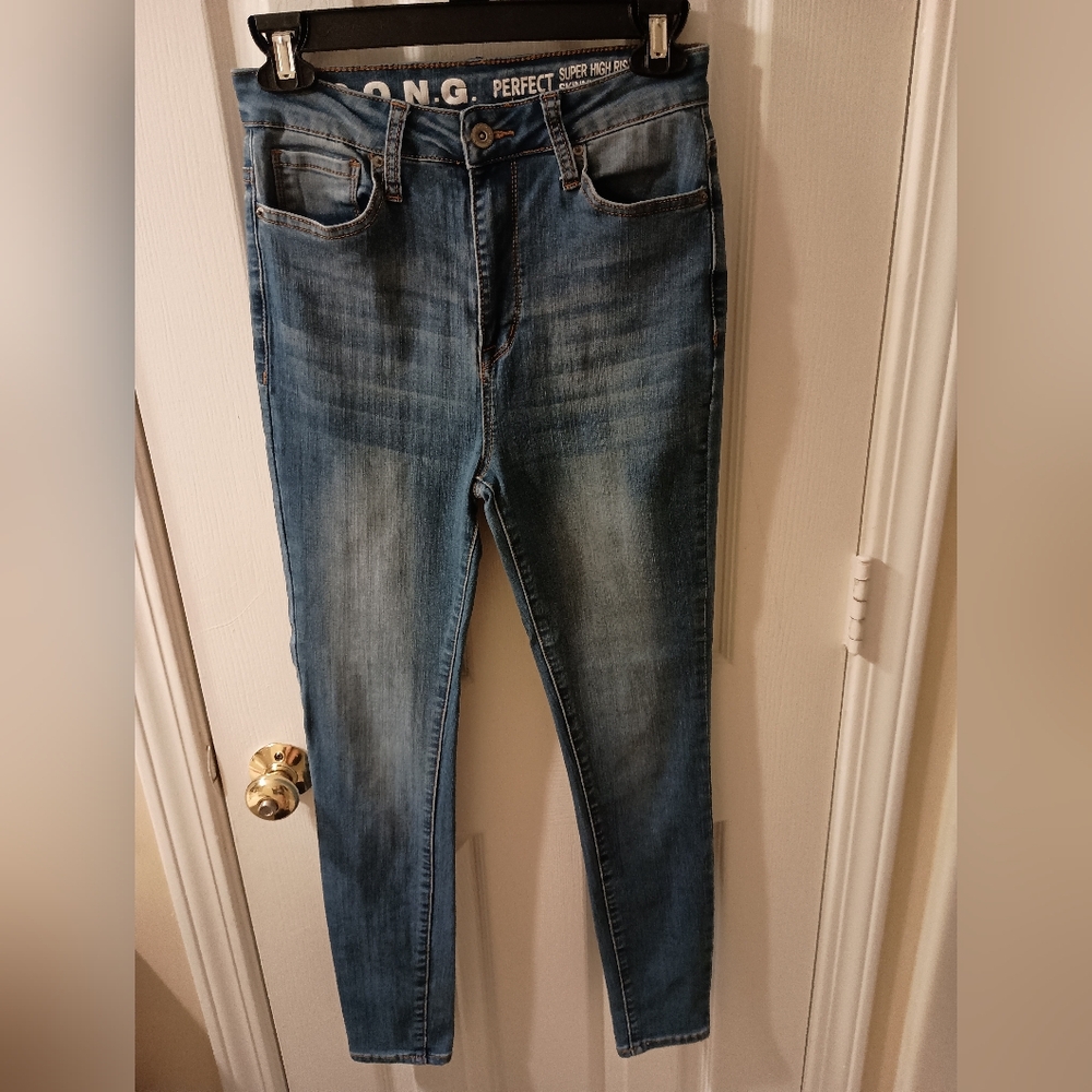 SONG Super High Waist Skinny Jeans